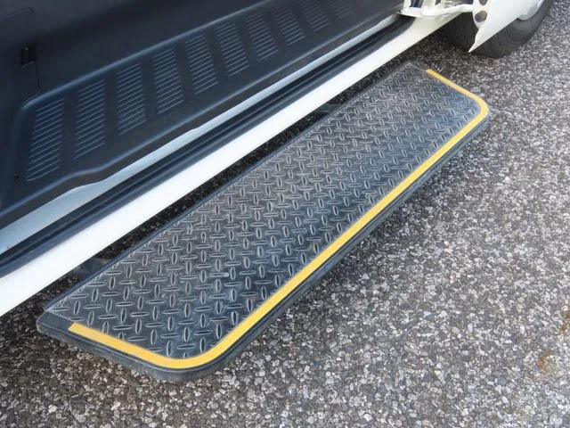 ハイエースバン　４ＷＤ（トヨタ）の車両写真