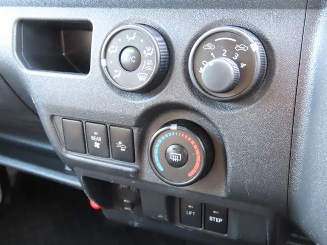 ハイエースバン　４ＷＤ（トヨタ）の車両写真