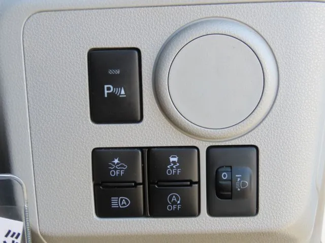 ダイハツ　ミラ　イース