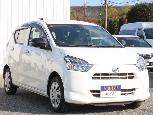 ダイハツ　ミラ　イース