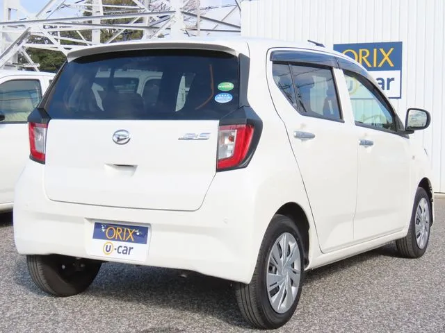 ダイハツ　ミラ　イース