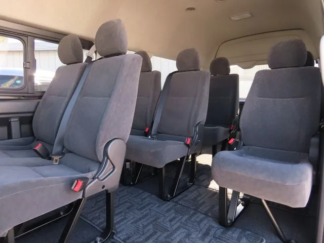 ハイエースワゴン（トヨタ）の車両写真