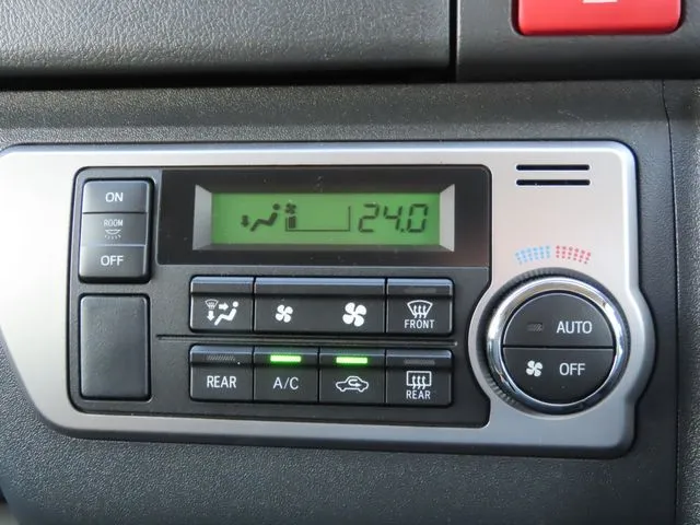 ハイエースワゴン（トヨタ）の車両写真