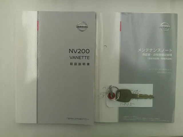 ニッサン　ＮＶ２００バネットバン　４ＷＤ