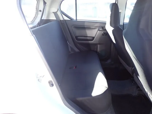 ダイハツ　ミラ　イース