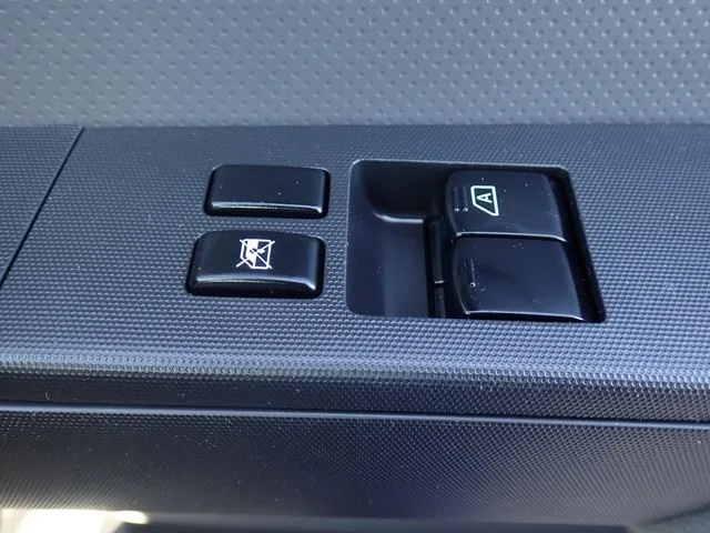 ニッサン　ＮＶ１５０　ＡＤ　２ＷＤ