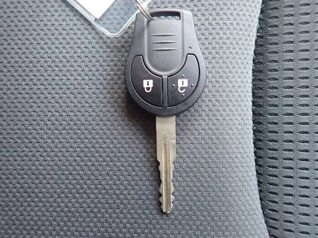 ニッサン　ＮＶ１５０　ＡＤ　２ＷＤ