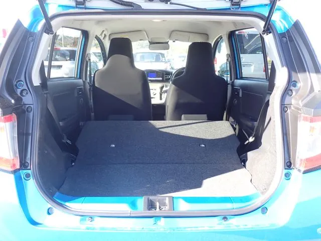 ダイハツ ミラ イース