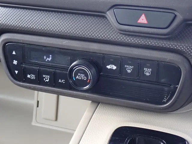 Ｎ　ＢＯＸ（ホンダ）の車両写真