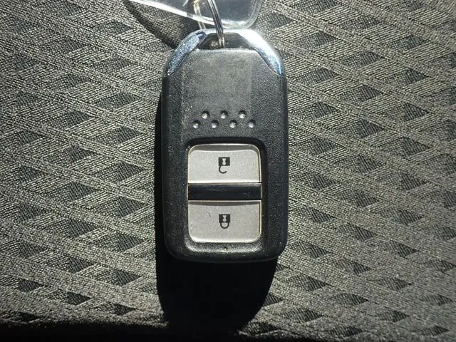 ホンダ　フィット　ハイブリッド