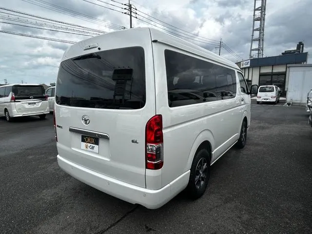 トヨタ　ハイエースワゴン　４ＷＤ