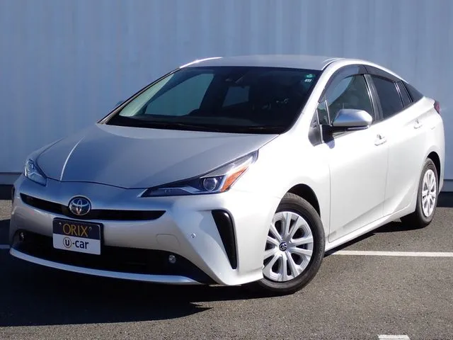 トヨタ プリウス