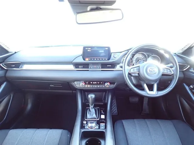 マツダ MAZDA6 セダン