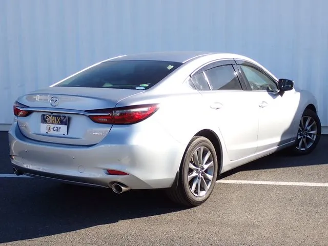 マツダ MAZDA6 セダン