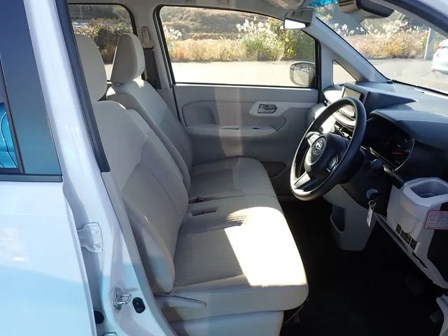 ダイハツ　ムーヴ