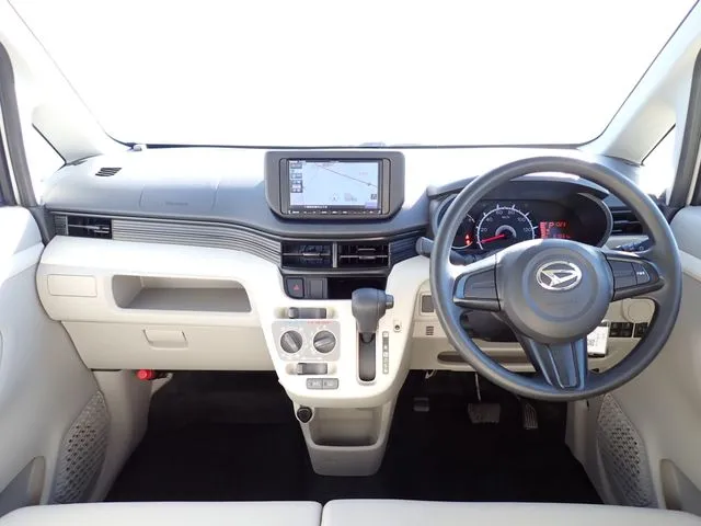 ダイハツ　ムーヴ