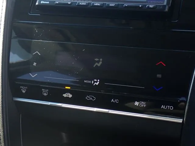 ホンダ　シャトル　ハイブリッド