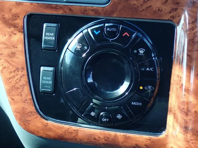 NV350キャラバン ワゴン(ニッサン)の車両写真