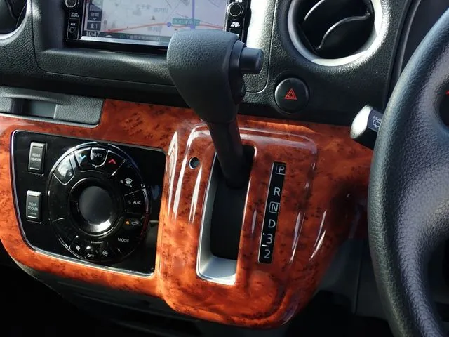 NV350キャラバン ワゴン(ニッサン)の車両写真