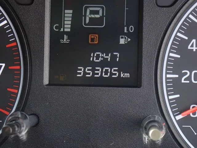 NV350キャラバン ワゴン(ニッサン)の車両写真