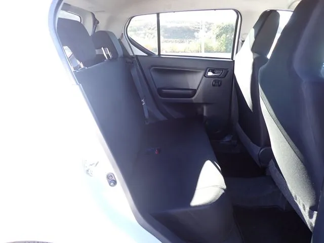 ミラ　イース（ダイハツ）の車両写真