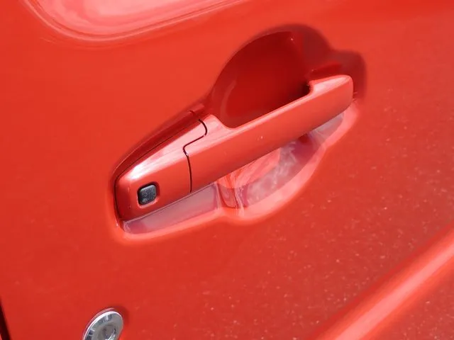 スズキ　ハスラー