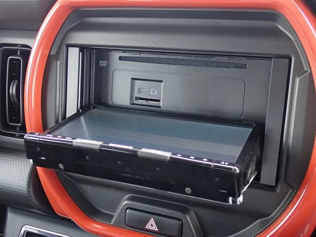 スズキ　ハスラー