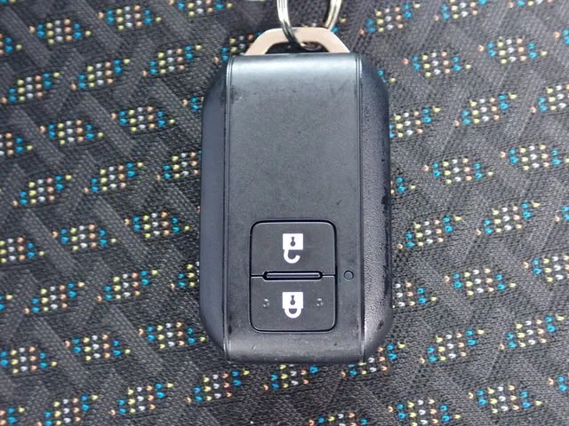 スズキ　ハスラー