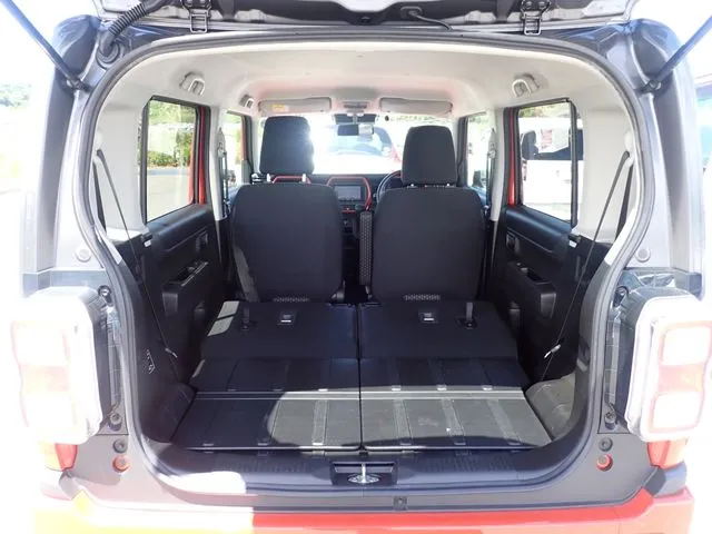 スズキ　ハスラー