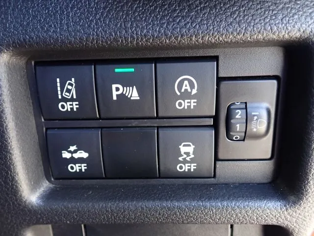 スズキ　ハスラー