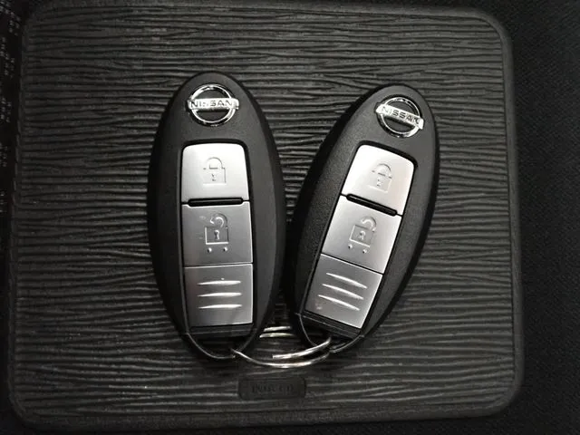 ニッサン　ノート