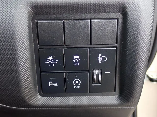 ダイハツ ロッキー