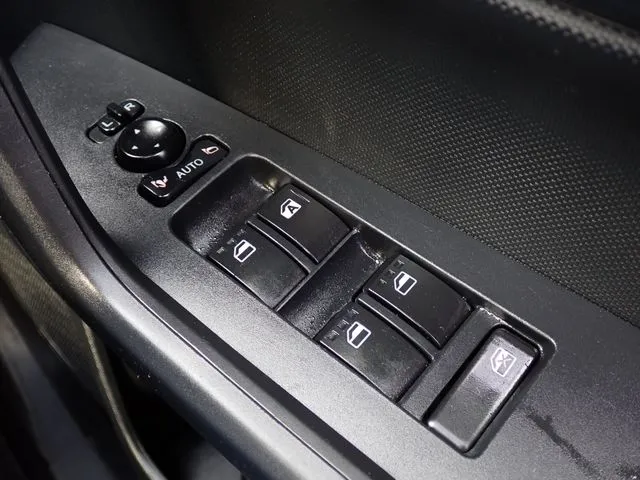 ダイハツ ロッキー