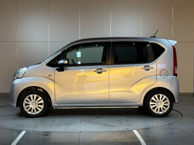 ダイハツ　ムーヴ