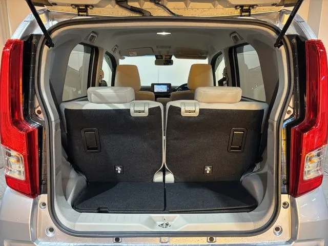 ダイハツ　ムーヴ