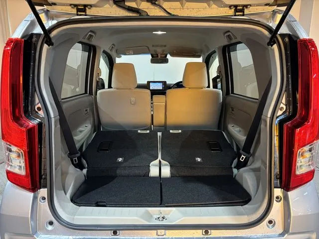 ダイハツ　ムーヴ