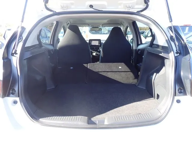 トヨタ　アクア