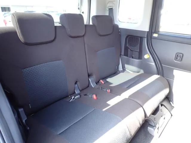 トール（ダイハツ）の車両写真