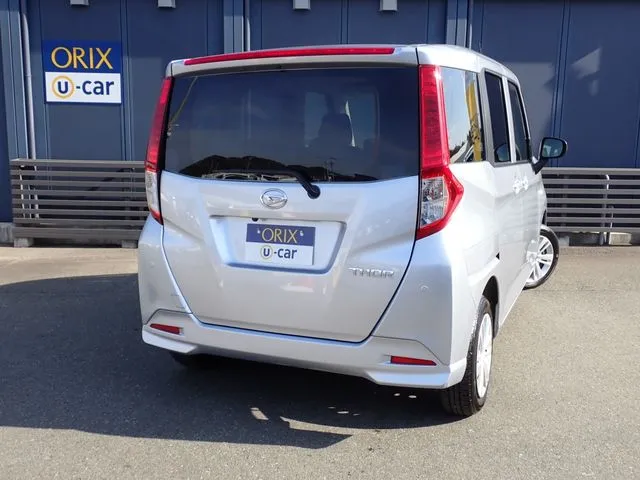 トール（ダイハツ）の車両写真