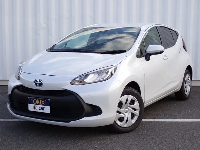 トヨタ　アクア