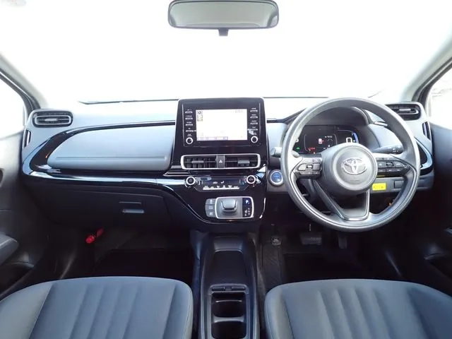 トヨタ　アクア