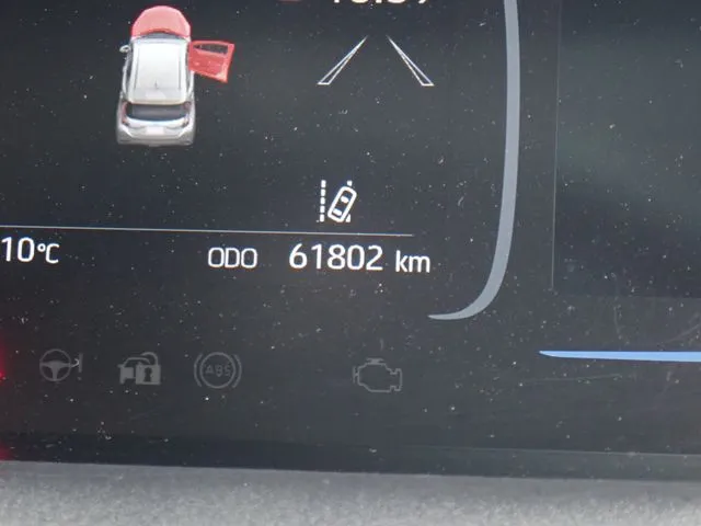 トヨタ　アクア