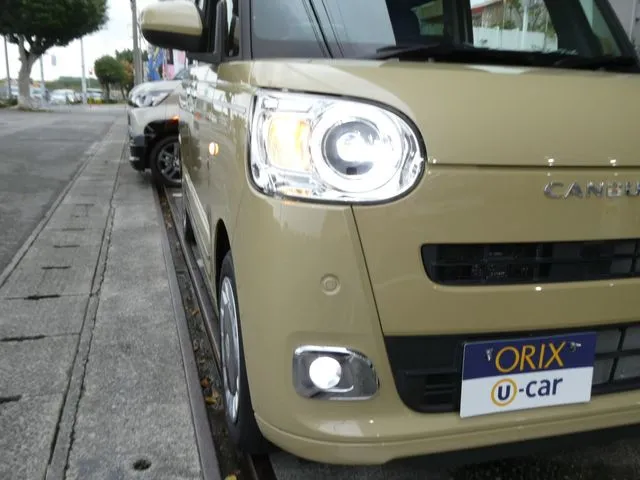 ムーヴ　キャンバス（ダイハツ）の車両写真