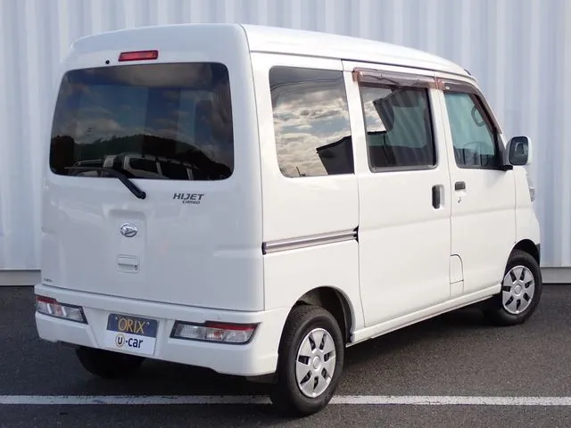 ダイハツ　ハイゼットカーゴ　４ＷＤ