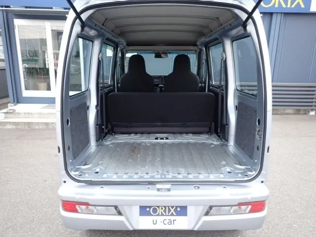 ダイハツ　ハイゼットカーゴ