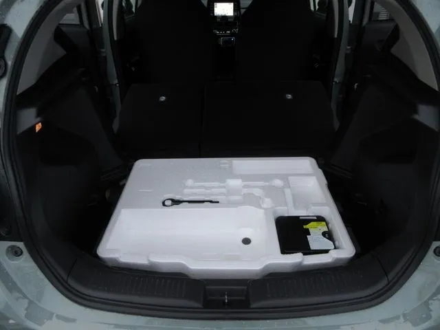 アクア（トヨタ）の車両写真