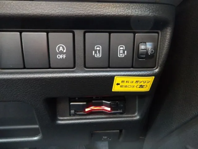 スペーシア　４ＷＤ（スズキ）の車両写真