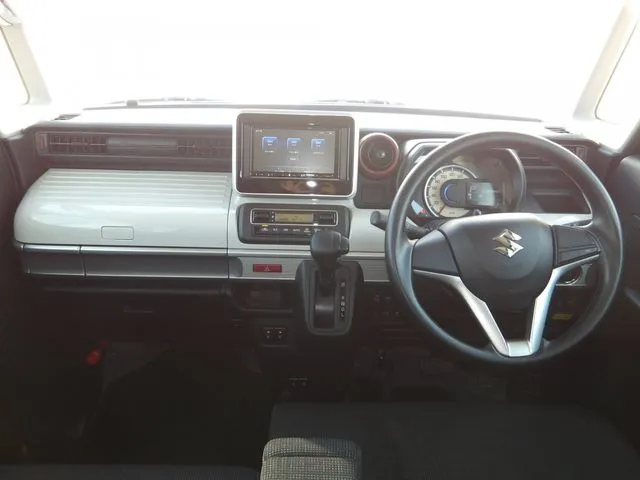 スペーシア　４ＷＤ（スズキ）の車両写真
