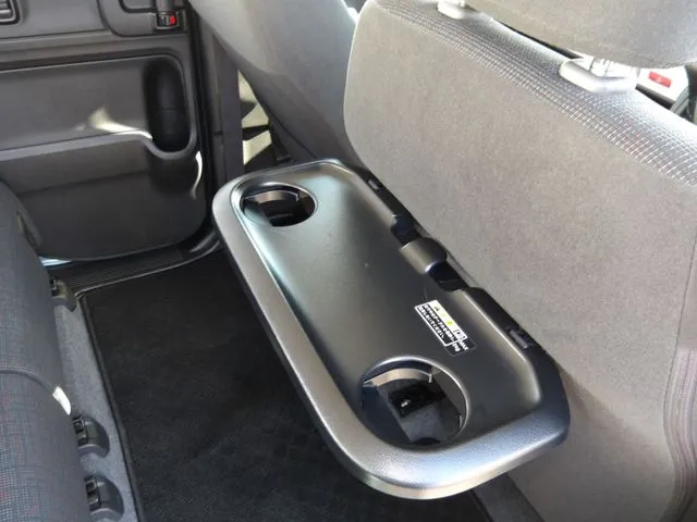 スペーシア　４ＷＤ（スズキ）の車両写真