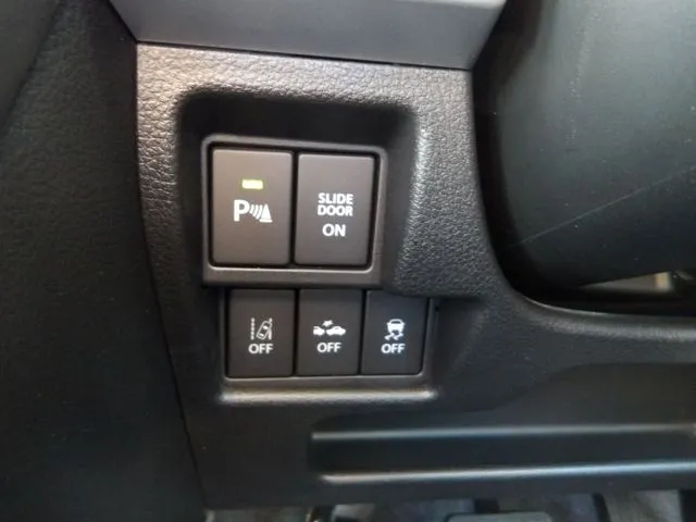 スペーシア　４ＷＤ（スズキ）の車両写真